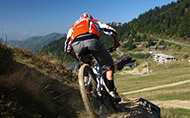 mountain-biking-guzet